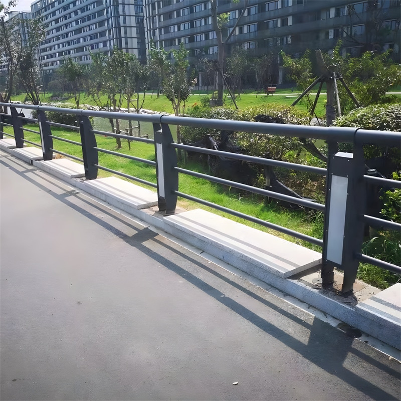 本周建筑桥梁护栏产量小幅下降 本周建筑桥梁护栏产量小幅下降